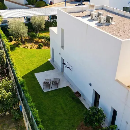 Casa 5 Posidonia Nyaraló *